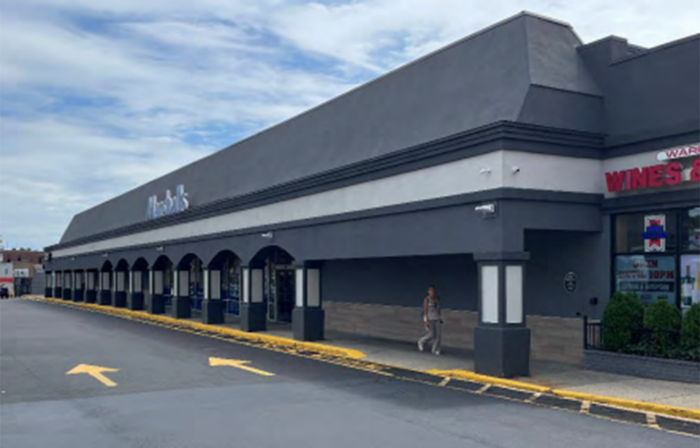 Washington Trust provides $12.4 million in financing for 45,658 s/f retail plaza